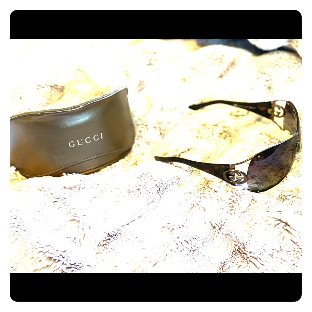 AUTHENTIC GUCCI SUNGLASSES